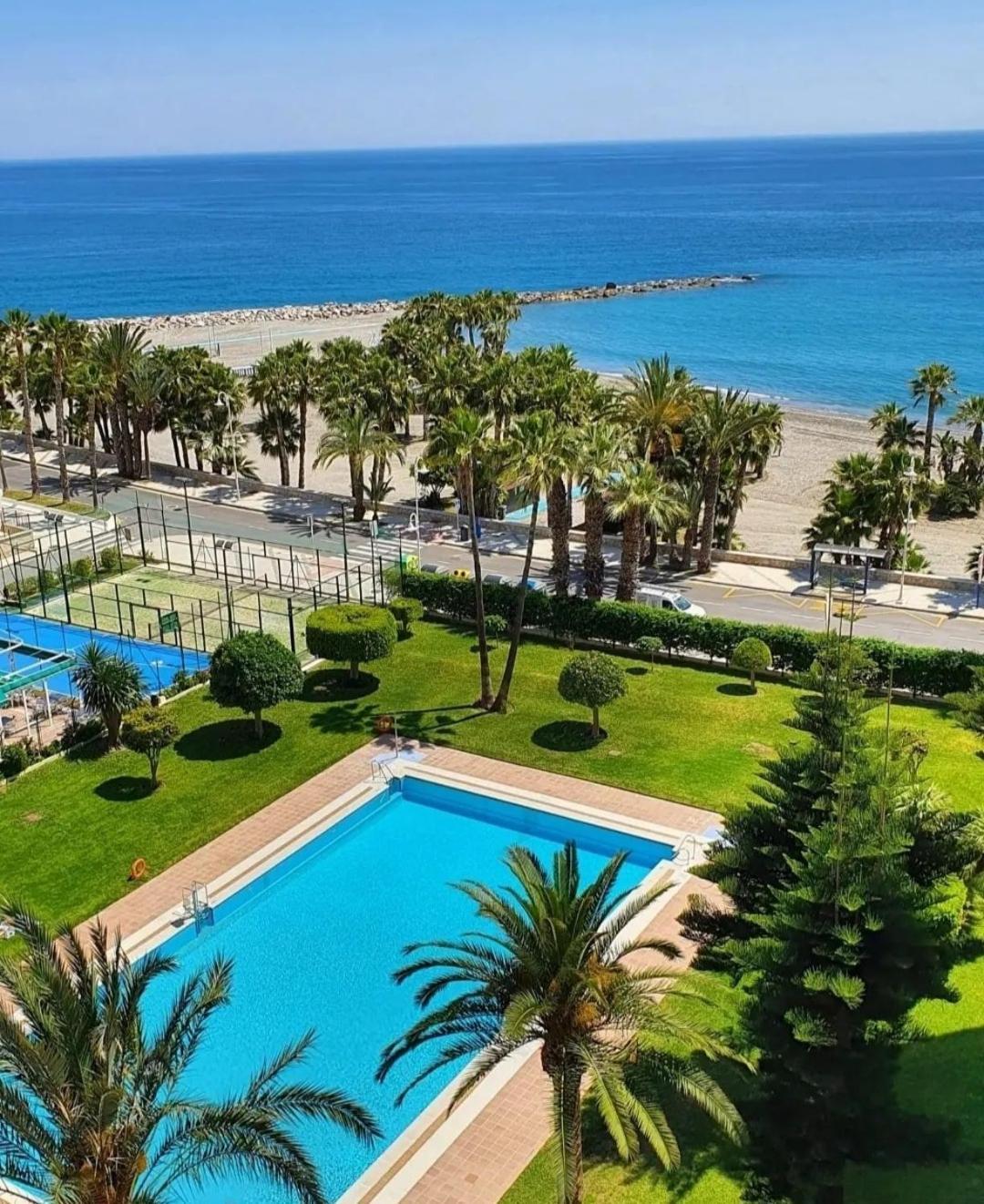 Apartamento Tropicana 1° Linea Almuñécar Екстериор снимка
